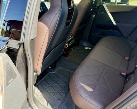 Чорний БМВ iX, об'ємом двигуна 0 л та пробігом 8 тис. км за 74500 $, фото 13 на Automoto.ua