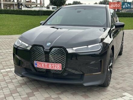 Черный БМВ iX, объемом двигателя 0 л и пробегом 32 тыс. км за 43500 $, фото 1 на Automoto.ua