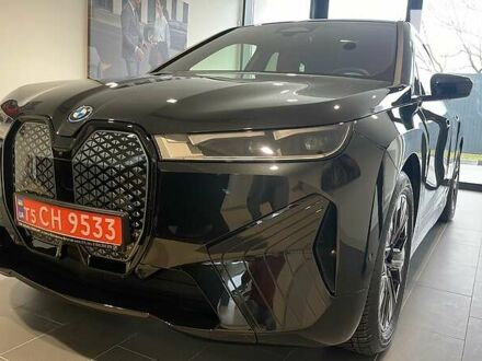 БМВ iX 2021 в Тернополе на Automoto.ua Черный БМВ iX, объемом двигателя 0 л и пробегом 25 тыс. км за 76500 $, фото 1 на Automoto.ua