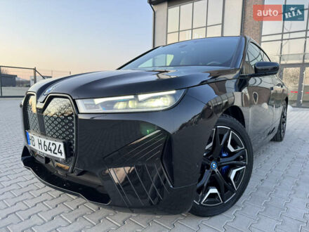 БМВ iX 2022 у Тернополі на Automoto.ua Чорний БМВ iX, об'ємом двигуна 0 л та пробігом 56 тис. км за 45555 $, фото 1 на Automoto.ua
