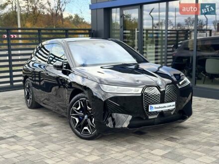 БМВ iX 2022 в Ровно на Automoto.ua Черный БМВ iX, объемом двигателя 0 л и пробегом 45 тыс. км за 68700 $, фото 1 на Automoto.ua