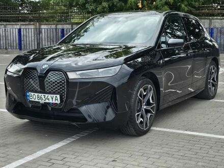 Черный БМВ iX, объемом двигателя 0 л и пробегом 122 тыс. км за 49999 $, фото 1 на Automoto.ua