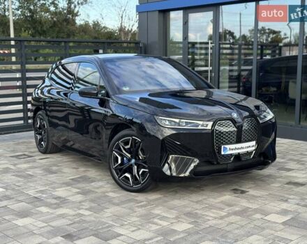 Чорний БМВ iX, об'ємом двигуна 0 л та пробігом 34 тис. км за 77900 $, фото 1 на Automoto.ua