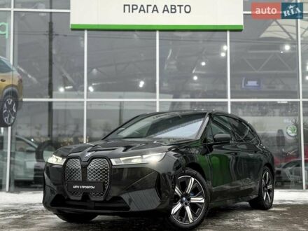 Черный БМВ iX, объемом двигателя 0 л и пробегом 19 тыс. км за 53900 $, фото 1 на Automoto.ua