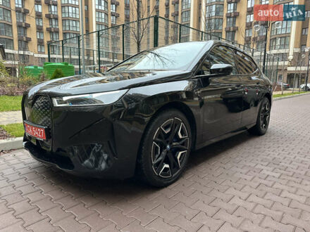 Чорний БМВ iX, об'ємом двигуна 0 л та пробігом 77 тис. км за 75900 $, фото 1 на Automoto.ua