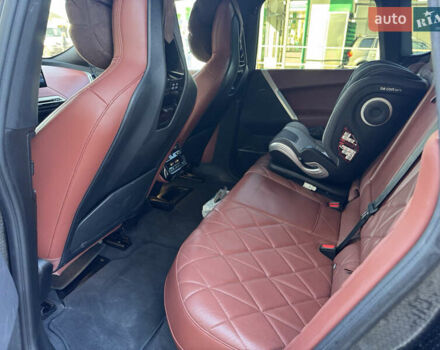 Красный БМВ iX, объемом двигателя 0 л и пробегом 43 тыс. км за 73999 $, фото 15 на Automoto.ua