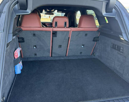 Красный БМВ iX, объемом двигателя 0 л и пробегом 43 тыс. км за 73999 $, фото 10 на Automoto.ua