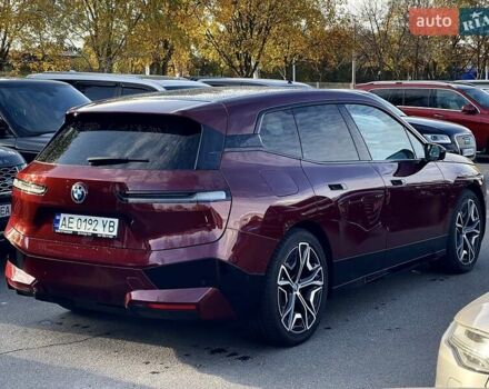 Красный БМВ iX, объемом двигателя 0 л и пробегом 38 тыс. км за 44999 $, фото 2 на Automoto.ua