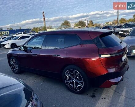 Красный БМВ iX, объемом двигателя 0 л и пробегом 38 тыс. км за 44999 $, фото 6 на Automoto.ua