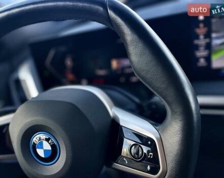 Красный БМВ iX, объемом двигателя 0 л и пробегом 38 тыс. км за 44999 $, фото 22 на Automoto.ua