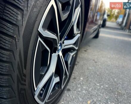 Красный БМВ iX, объемом двигателя 0 л и пробегом 38 тыс. км за 44999 $, фото 13 на Automoto.ua