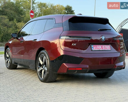 Красный БМВ iX, объемом двигателя 0 л и пробегом 130 тыс. км за 53900 $, фото 1 на Automoto.ua