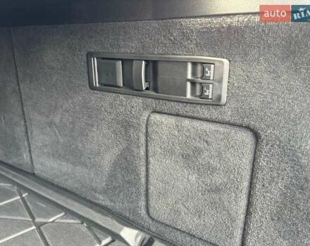 Красный БМВ iX, объемом двигателя 0 л и пробегом 19 тыс. км за 73300 $, фото 22 на Automoto.ua