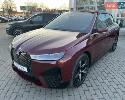 Червоний БМВ iX, об'ємом двигуна 0 л та пробігом 15 тис. км за 49900 $, фото 1 на Automoto.ua