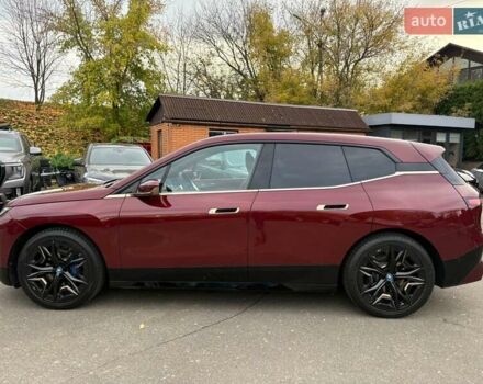 Красный БМВ iX, объемом двигателя 0 л и пробегом 19 тыс. км за 73300 $, фото 10 на Automoto.ua