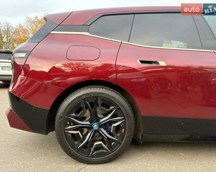 Красный БМВ iX, объемом двигателя 0 л и пробегом 19 тыс. км за 73300 $, фото 13 на Automoto.ua