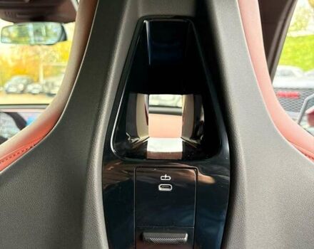 Красный БМВ iX, объемом двигателя 0 л и пробегом 19 тыс. км за 73300 $, фото 16 на Automoto.ua