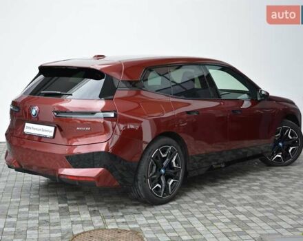 Червоний БМВ iX, об'ємом двигуна 0 л та пробігом 2 тис. км за 80001 $, фото 2 на Automoto.ua