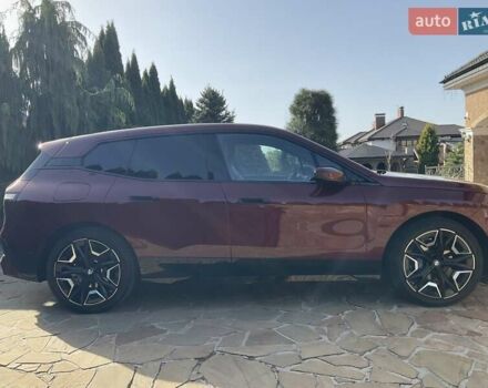 Красный БМВ iX, объемом двигателя 0 л и пробегом 21 тыс. км за 69999 $, фото 3 на Automoto.ua