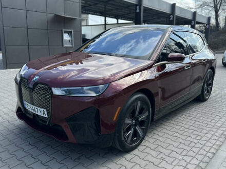 БМВ iX 2022 в Львове на Automoto.ua Красный БМВ iX, объемом двигателя 0 л и пробегом 88 тыс. км за 51900 $, фото 1 на Automoto.ua