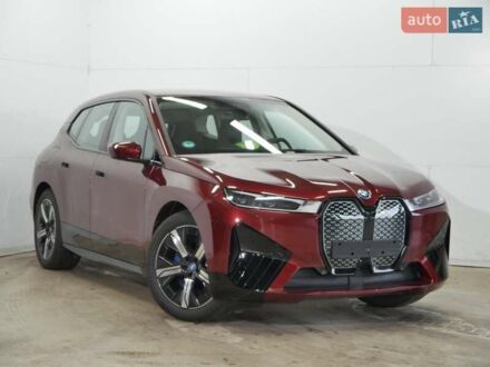 БМВ iX 2025 в Житомире на Automoto.ua Красный БМВ iX, объемом двигателя 0 л и пробегом 8 тыс. км за 73000 $, фото 1 на Automoto.ua