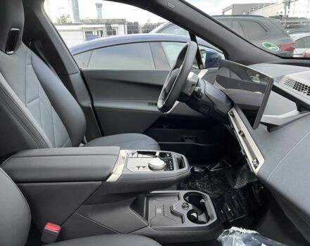 БМВ iX, об'ємом двигуна 0 л та пробігом 6 тис. км за 74120 $, фото 30 на Automoto.ua