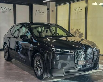 БМВ iX, объемом двигателя 0 л и пробегом 56 тыс. км за 46900 $, фото 5 на Automoto.ua