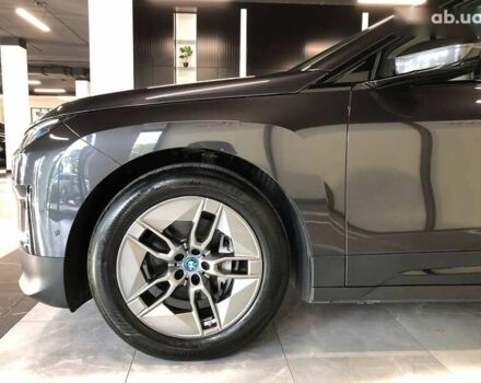 БМВ iX, объемом двигателя 0 л и пробегом 56 тыс. км за 46900 $, фото 12 на Automoto.ua