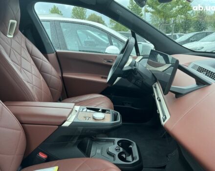 БМВ iX, объемом двигателя 0 л и пробегом 1 тыс. км за 122591 $, фото 12 на Automoto.ua