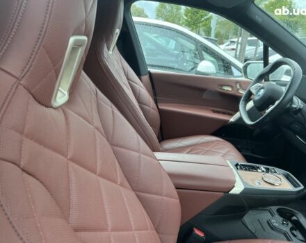 БМВ iX, объемом двигателя 0 л и пробегом 1 тыс. км за 122591 $, фото 14 на Automoto.ua