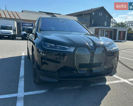 БМВ iX, объемом двигателя 0 л и пробегом 28 тыс. км за 59000 $, фото 3 на Automoto.ua