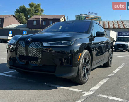 БМВ iX, объемом двигателя 0 л и пробегом 28 тыс. км за 59000 $, фото 4 на Automoto.ua