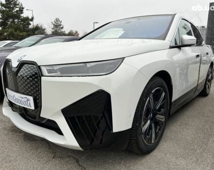 БМВ iX, объемом двигателя 0 л и пробегом 0 тыс. км за 128460 $, фото 18 на Automoto.ua