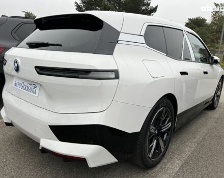 БМВ iX, объемом двигателя 0 л и пробегом 0 тыс. км за 128460 $, фото 9 на Automoto.ua