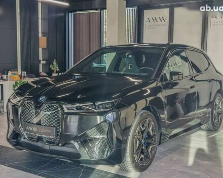 БМВ iX, объемом двигателя 0 л и пробегом 62 тыс. км за 56405 $, фото 9 на Automoto.ua