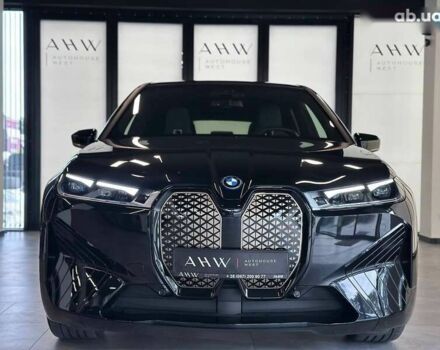 БМВ iX, объемом двигателя 0 л и пробегом 10 тыс. км за 75967 $, фото 1 на Automoto.ua