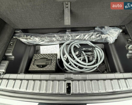 БМВ iX, об'ємом двигуна 0 л та пробігом 3 тис. км за 69900 $, фото 10 на Automoto.ua