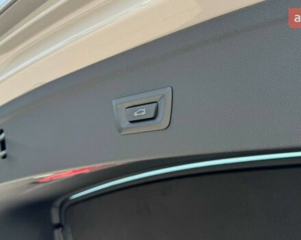 БМВ iX, объемом двигателя 0 л и пробегом 0 тыс. км за 128328 $, фото 13 на Automoto.ua