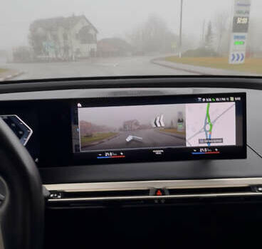 Серый БМВ iX, объемом двигателя 0 л и пробегом 79 тыс. км за 43950 $, фото 99 на Automoto.ua