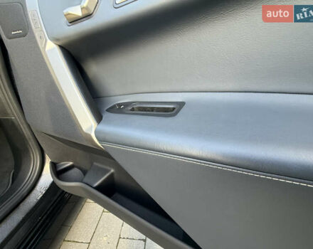 Серый БМВ iX, объемом двигателя 0 л и пробегом 79 тыс. км за 43950 $, фото 41 на Automoto.ua