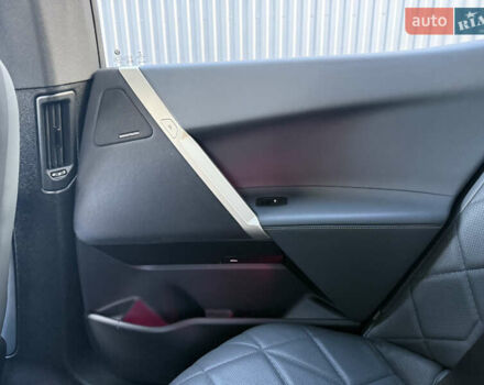 Серый БМВ iX, объемом двигателя 0 л и пробегом 79 тыс. км за 43950 $, фото 72 на Automoto.ua