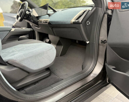 Серый БМВ iX, объемом двигателя 0 л и пробегом 38 тыс. км за 45700 $, фото 31 на Automoto.ua
