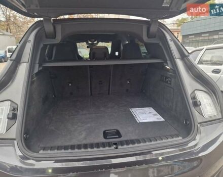 Серый БМВ iX, объемом двигателя 0 л и пробегом 30 тыс. км за 51700 $, фото 8 на Automoto.ua