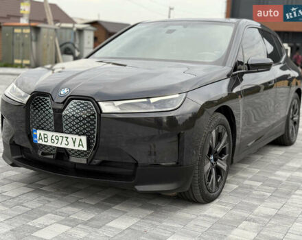 Серый БМВ iX, объемом двигателя 0 л и пробегом 38 тыс. км за 45700 $, фото 11 на Automoto.ua