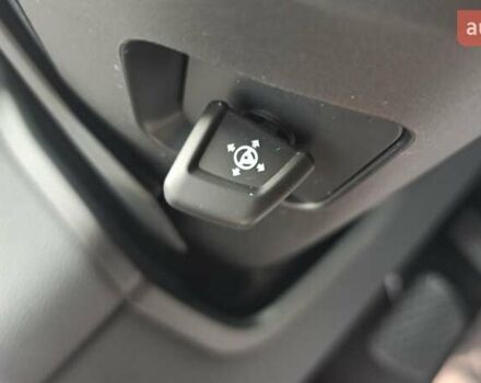 Серый БМВ iX, объемом двигателя 0 л и пробегом 49 тыс. км за 45500 $, фото 10 на Automoto.ua