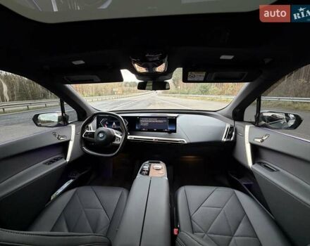 Сірий БМВ iX, об'ємом двигуна 0 л та пробігом 80 тис. км за 51500 $, фото 16 на Automoto.ua