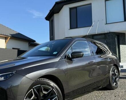 Серый БМВ iX, объемом двигателя 0 л и пробегом 35 тыс. км за 47500 $, фото 25 на Automoto.ua