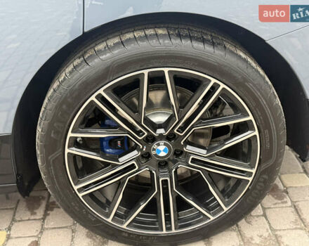 Серый БМВ iX, объемом двигателя 0 л и пробегом 19 тыс. км за 77000 $, фото 13 на Automoto.ua