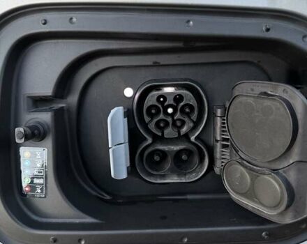 Сірий БМВ iX, об'ємом двигуна 0 л та пробігом 80 тис. км за 51500 $, фото 38 на Automoto.ua