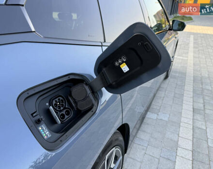 Серый БМВ iX, объемом двигателя 0 л и пробегом 47 тыс. км за 58500 $, фото 14 на Automoto.ua